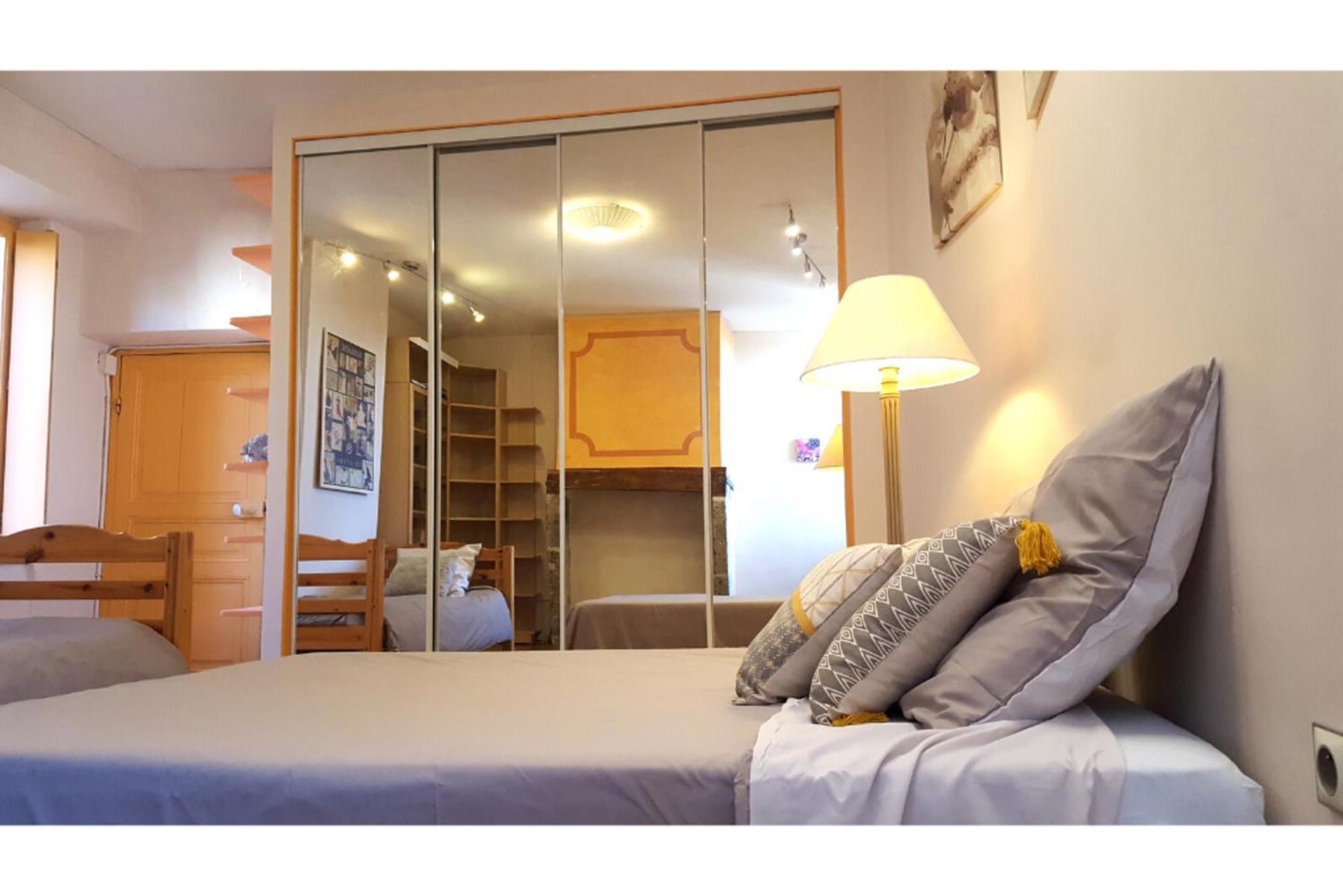 La Maison Bleue, Un Emplacement De Choix A Rodez Exteriör bild